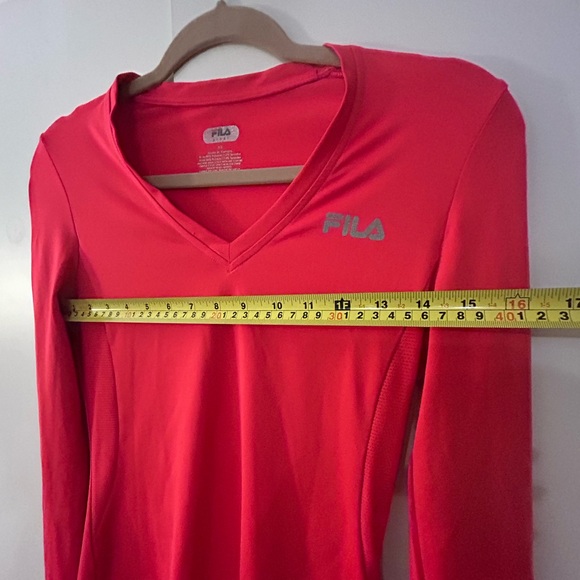 FILA Athletic Breathable Long Sleeve Top - Picture 8 of 9